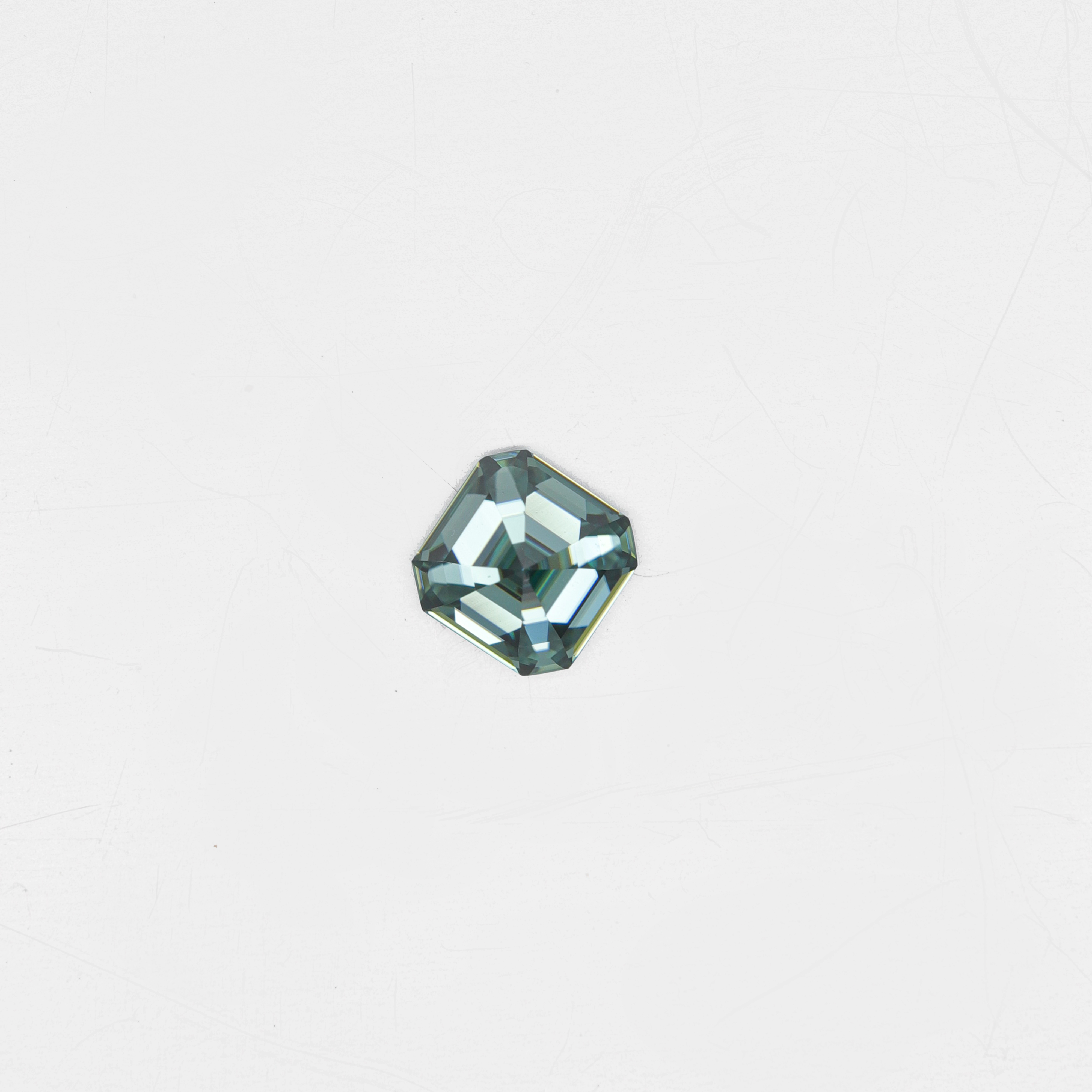 סיטונאי מפעל Moissanite VVS כרית חיתוך DEF ירוק Moissanite Stone