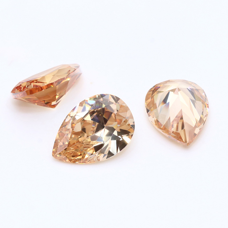 3EX D VVS Light Champagne Pear Cut Cubic Zirconia